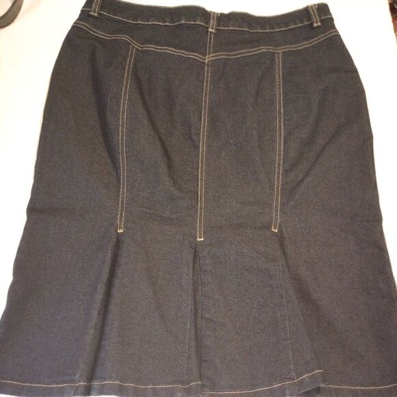 Apostrophe ruffle hem dark wash denim skirt - Picture 3 of 9